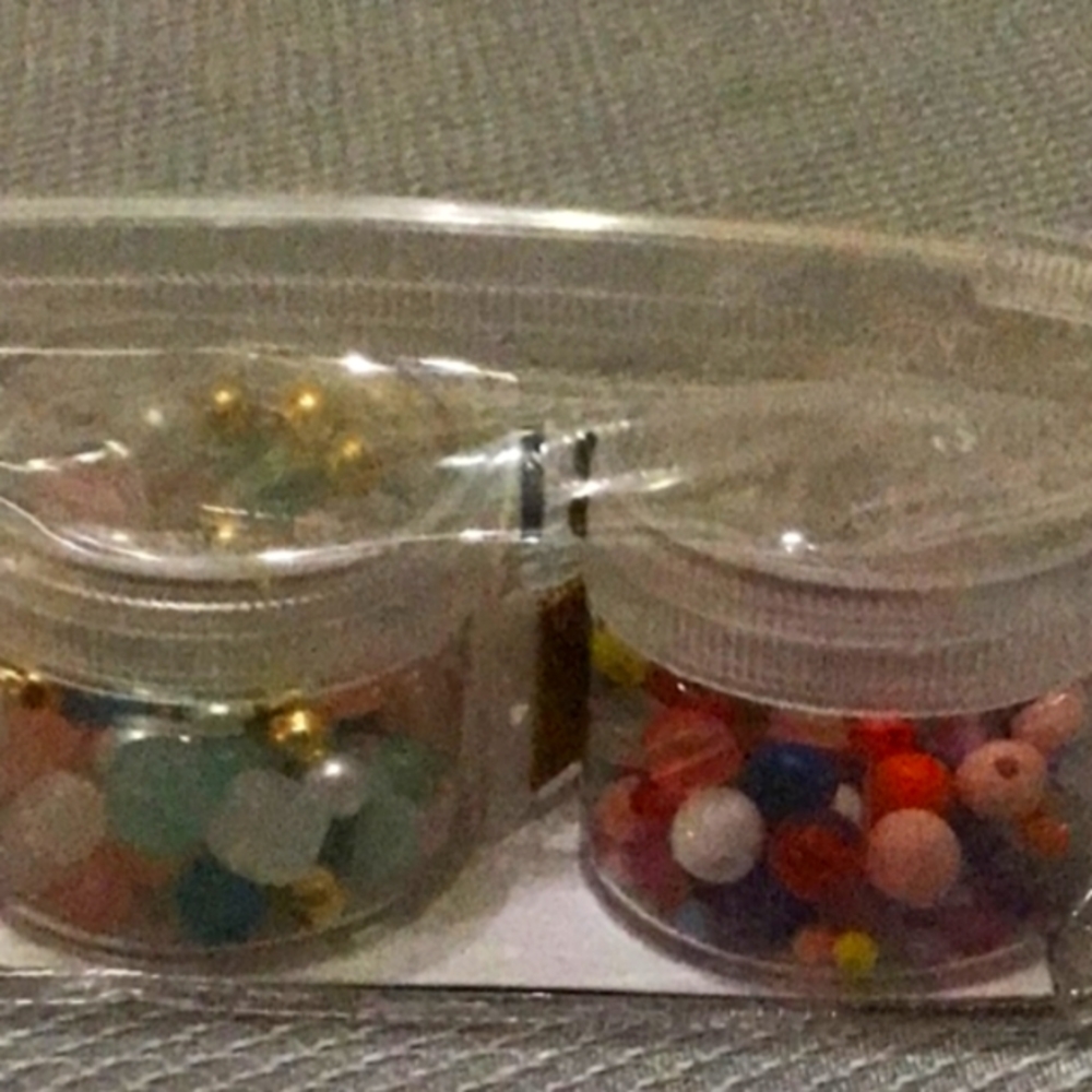 Baublebar build a bracelet